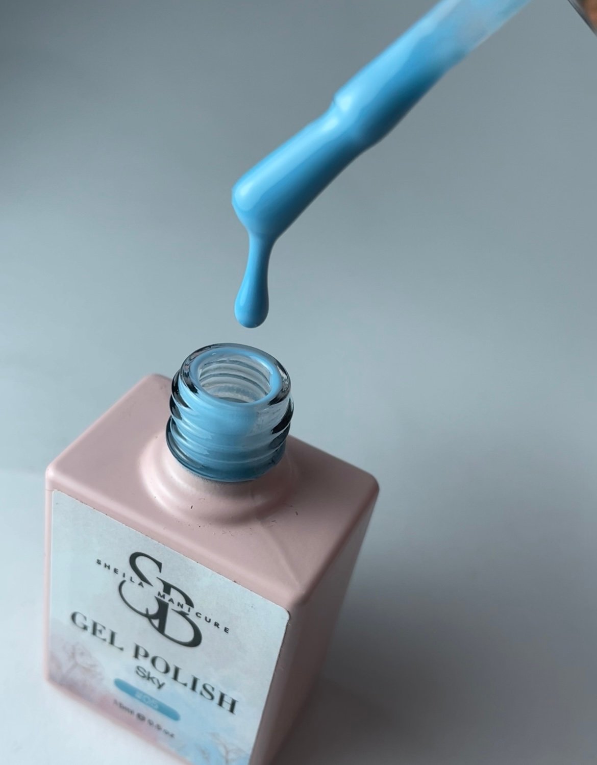 Gel polish sky
