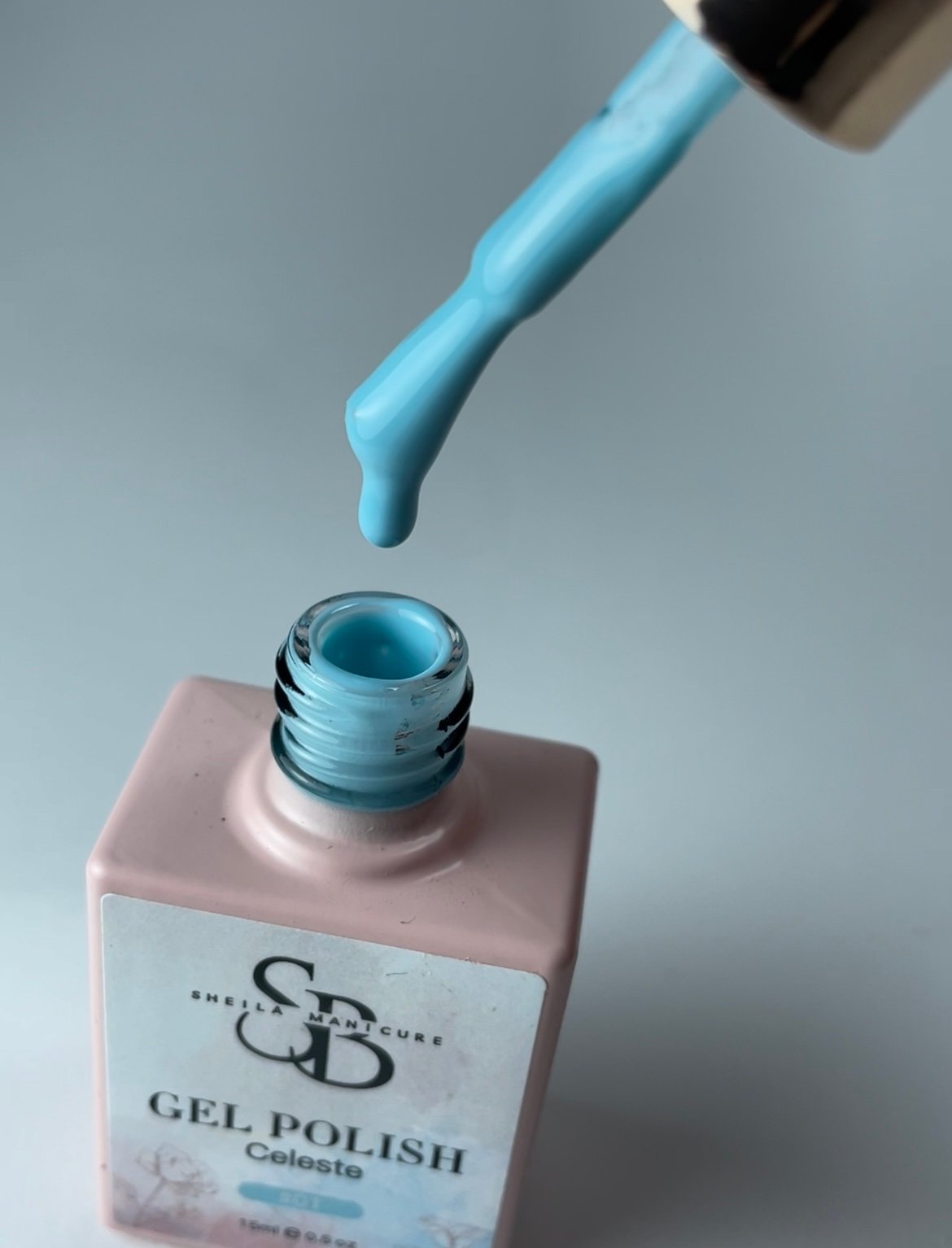 Gel polish celeste