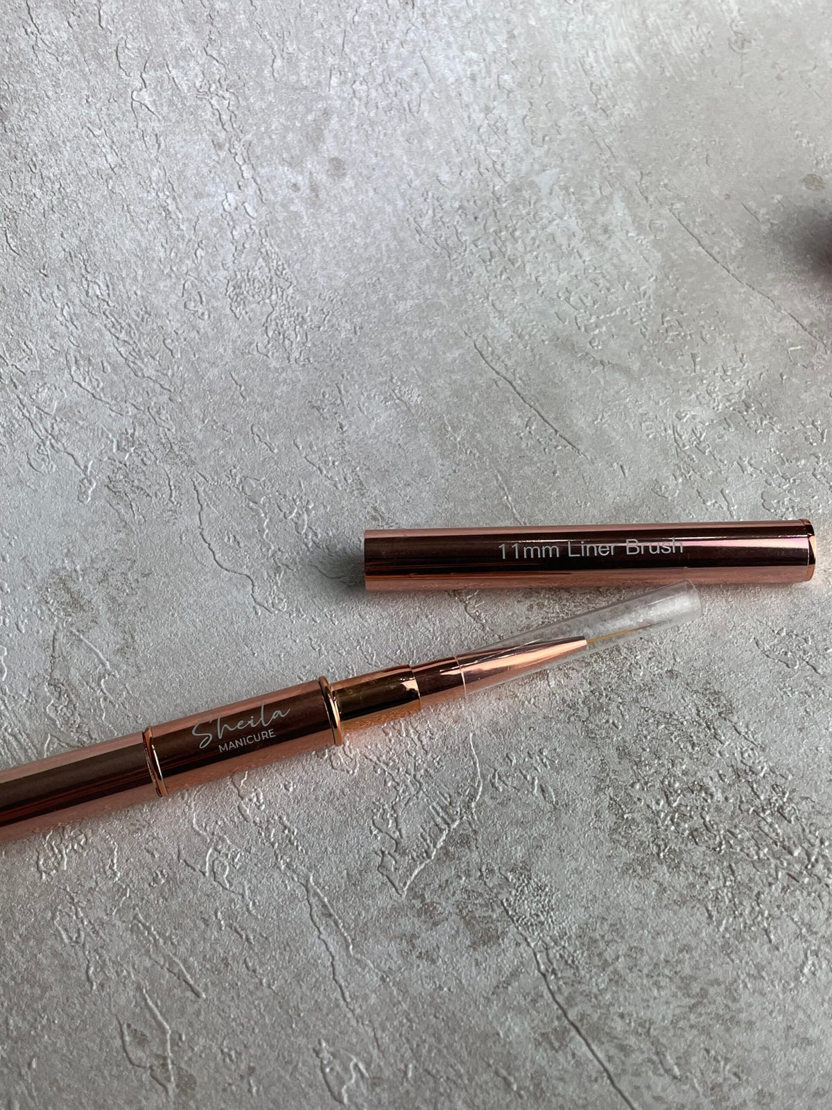 Pincel doble punta liner 9mm + 11mm
