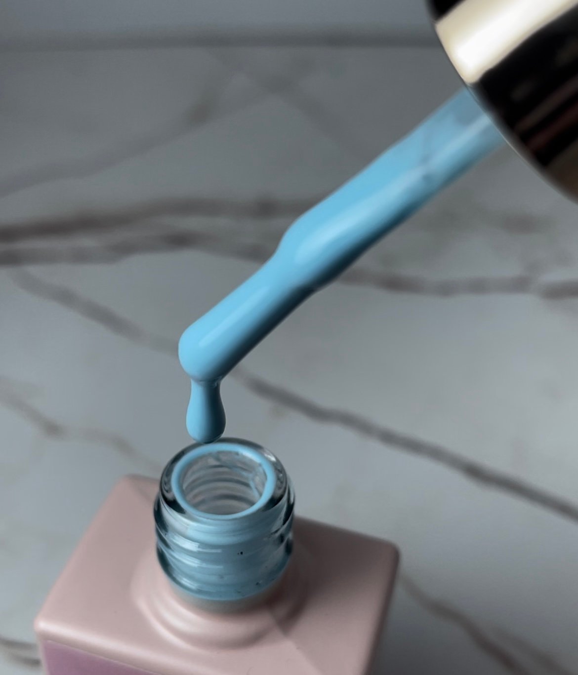 Azul, pastel intermedio