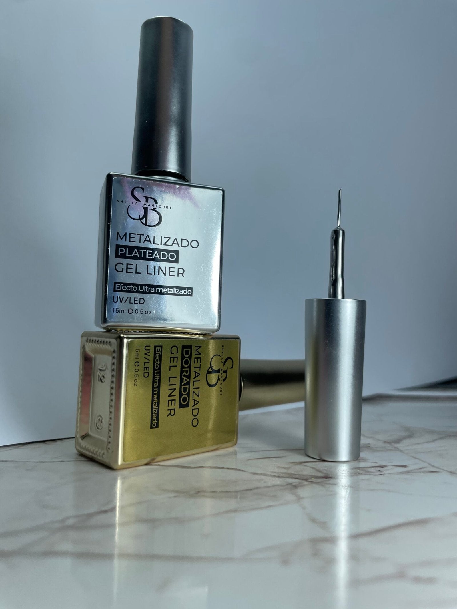 Ultra metalizado plateado, Liner