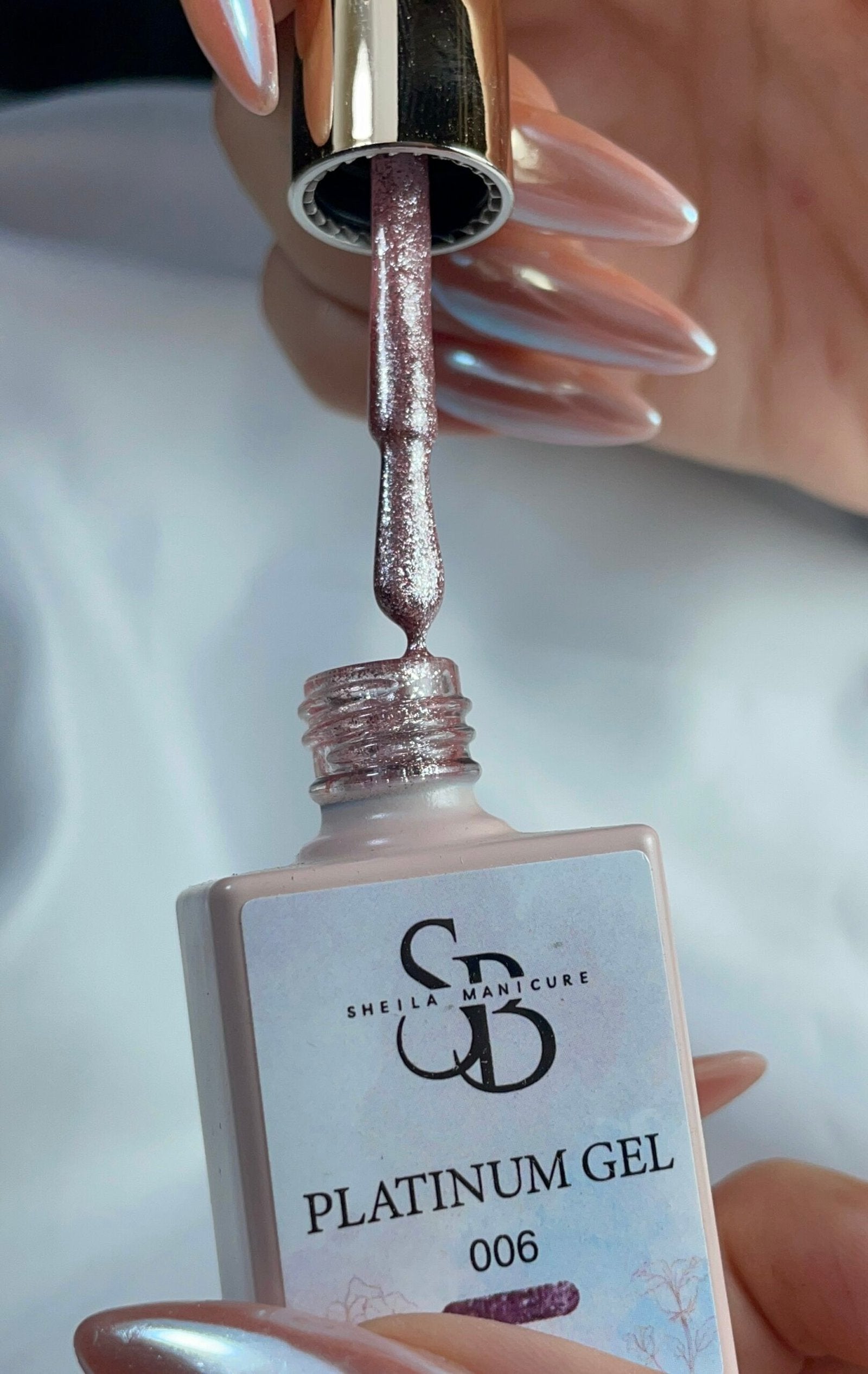 Esmalte e gel PLATINUM oro rosa